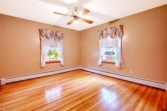 98 Iroquois Road, Cumberland, RI 02864