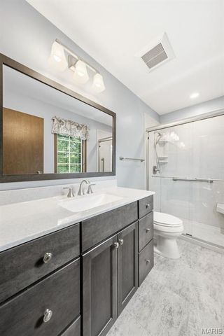 1007 Holly River Drive, Florissant, MO 63031