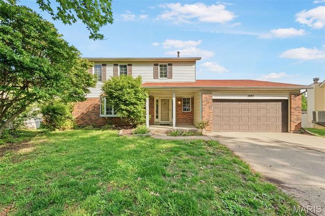 1007 Holly River Drive, Florissant, MO 63031
