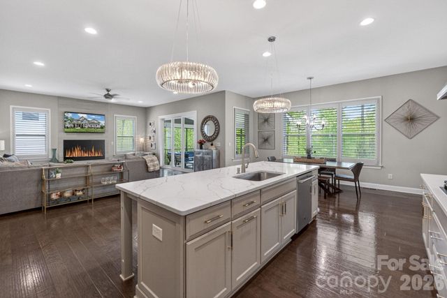 18421 Doves Crest Road, Cornelius, NC 28031