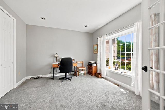 581 HAWTHORNE LN, Harleysville, PA 19438