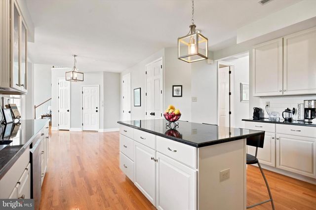581 HAWTHORNE LN, Harleysville, PA 19438