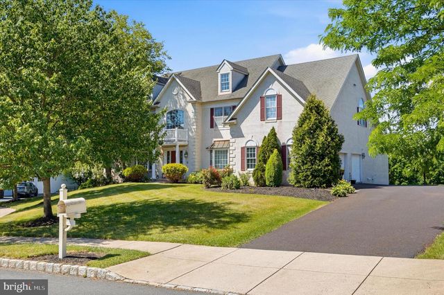 581 HAWTHORNE LN, Harleysville, PA 19438