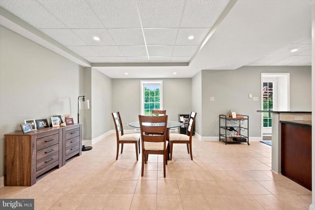 581 HAWTHORNE LN, Harleysville, PA 19438