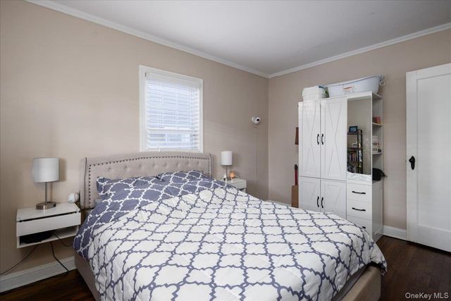 238 Jefferson Street, Franklin Square, NY 11010