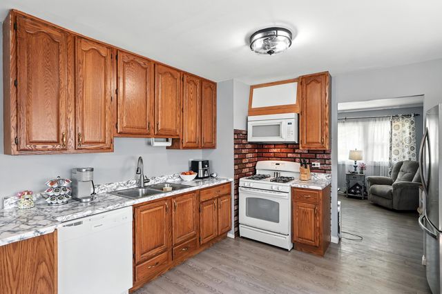 6612 Missouri Avenue, Hammond, IN 46323