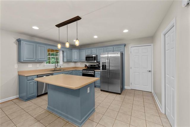 2158 Fletcher Drive, Ball Ground, GA 30107
