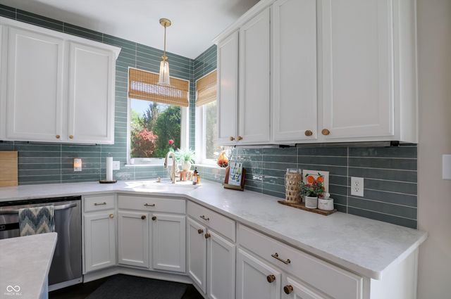 13614 Flintridge Pass, Carmel, IN 46033