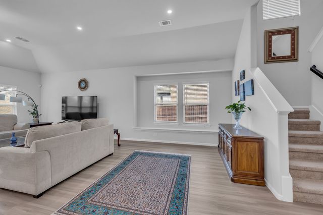 1209 Putnam Street, Mansfield, TX 76063