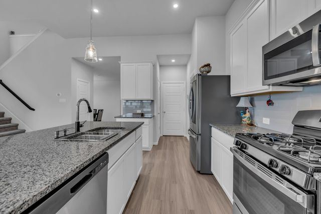 1209 Putnam Street, Mansfield, TX 76063