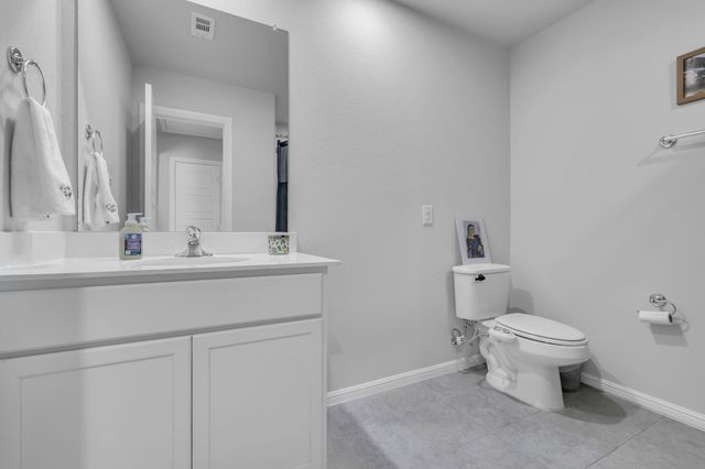 1209 Putnam Street, Mansfield, TX 76063