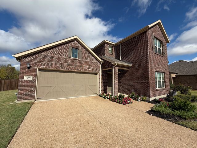 1209 Putnam Street, Mansfield, TX 76063