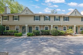 6900 Roswell Rd E2, Sandy Springs, GA 30328