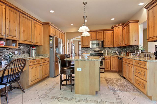 1135 Mary Ellen Drive, Crown Point, IN 46307