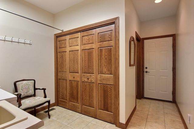 1135 Mary Ellen Drive, Crown Point, IN 46307