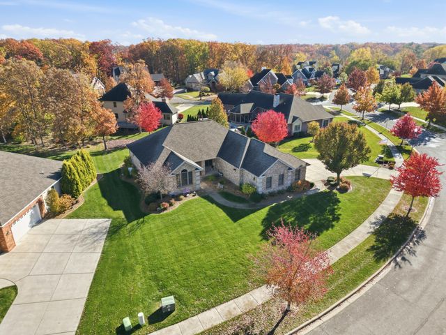 1135 Mary Ellen Drive, Crown Point, IN 46307