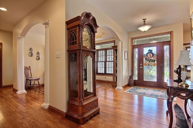 1135 Mary Ellen Drive, Crown Point, IN 46307