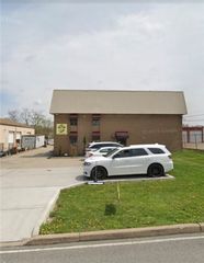 5425 Enterprise Blvd, Bethel Park, PA 15102