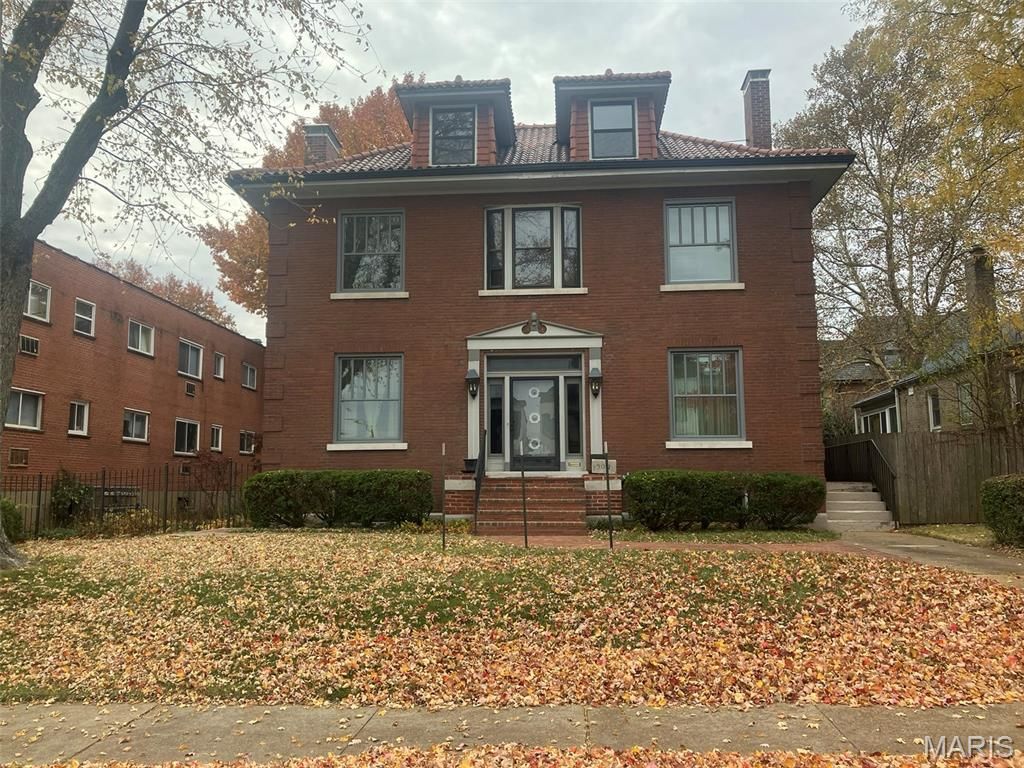 3012 Lafayette Avenue, St Louis, MO 63104
