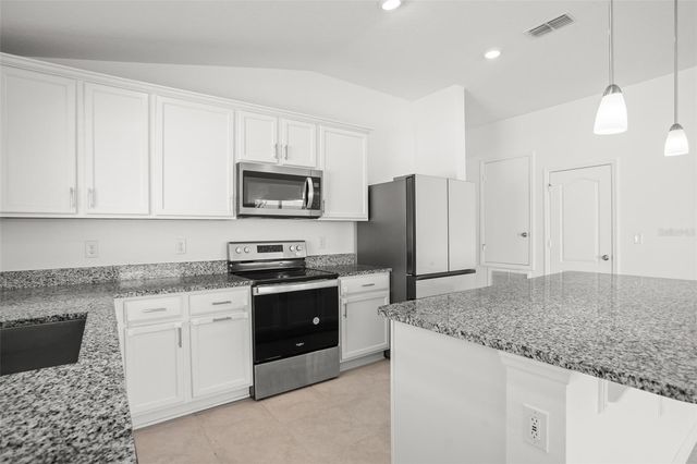 3201 SWEET ACRES PLACE, St Cloud, FL 34772