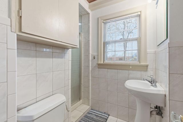 1727 S Kimbrough Avenue, Springfield, MO 65807