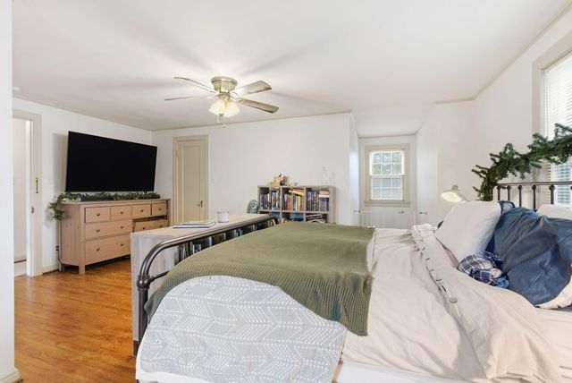 1727 S Kimbrough Avenue, Springfield, MO 65807