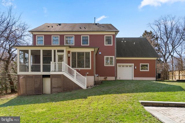 7602 VIRGINIA LN, Falls Church, VA 22043