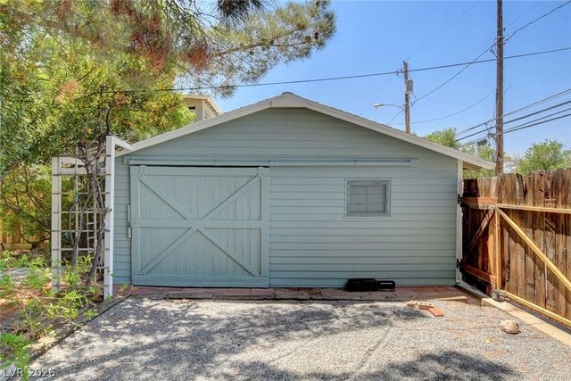 414 Ash Street, Boulder City, NV 89005