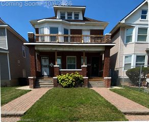 4646 Pacific Street, Detroit, MI 48204
