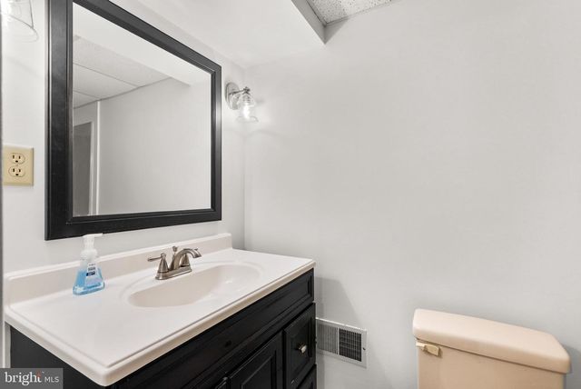 7808 STAFFORD HILL CT, Glen Burnie, MD 21061