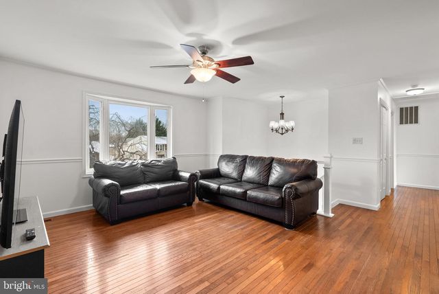 7808 STAFFORD HILL CT, Glen Burnie, MD 21061