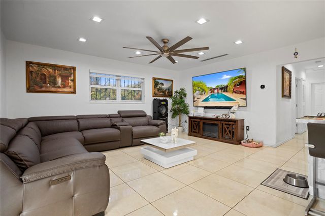 17811 NW 12th Ct, Miami, FL 33169