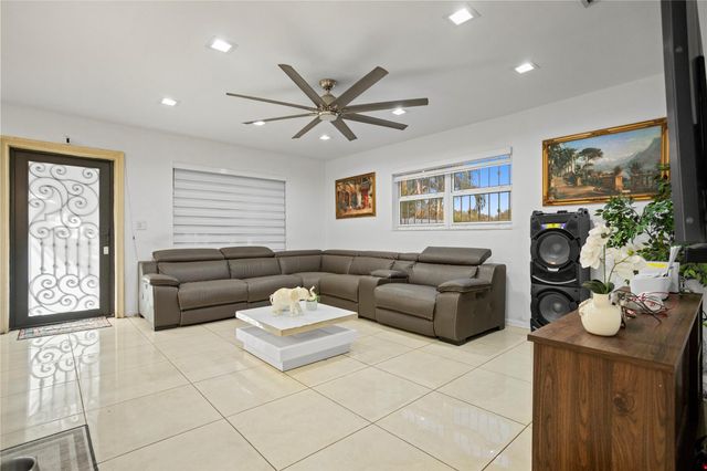 17811 NW 12th Ct, Miami, FL 33169