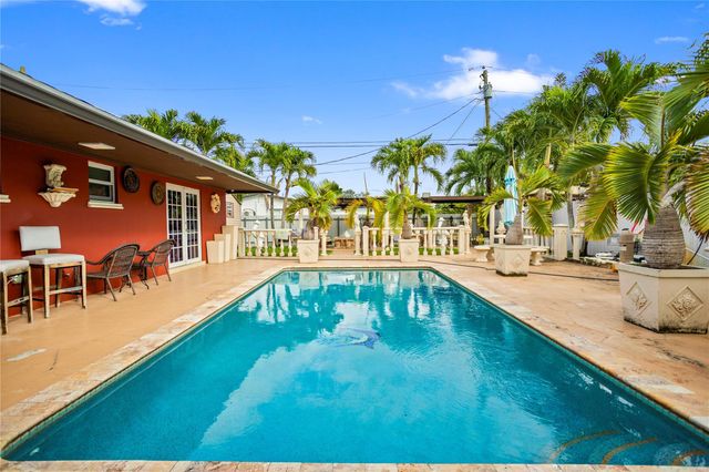 17811 NW 12th Ct, Miami, FL 33169