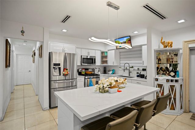 17811 NW 12th Ct, Miami, FL 33169