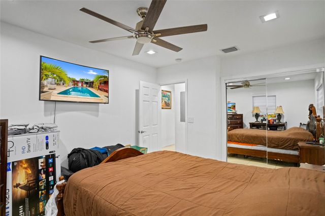 17811 NW 12th Ct, Miami, FL 33169