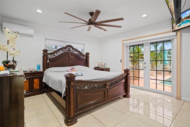 17811 NW 12th Ct, Miami, FL 33169