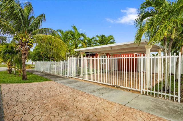 17811 NW 12th Ct, Miami, FL 33169