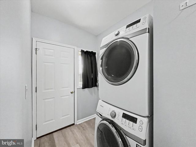 122 OVERVIEW CIR E, Red Lion, PA 17356