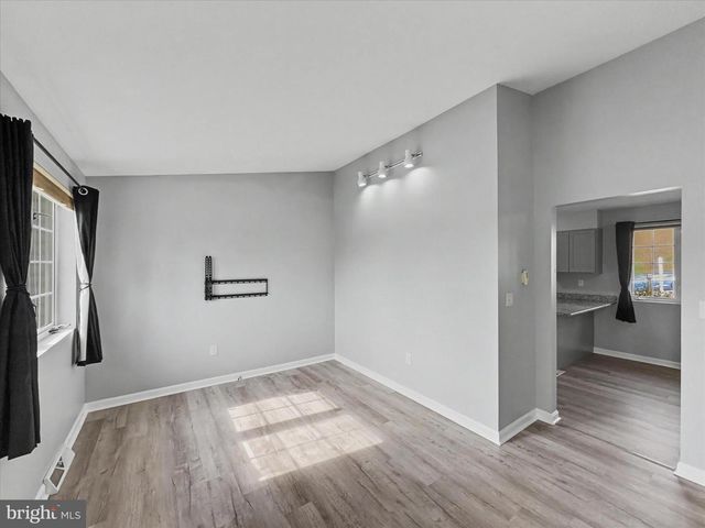 122 OVERVIEW CIR E, Red Lion, PA 17356