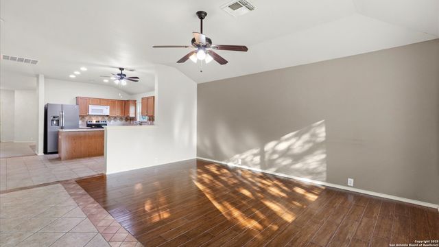 5805 Black Diamond, Schertz, TX 78108