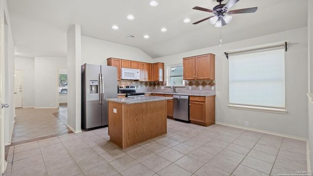 5805 Black Diamond, Schertz, TX 78108