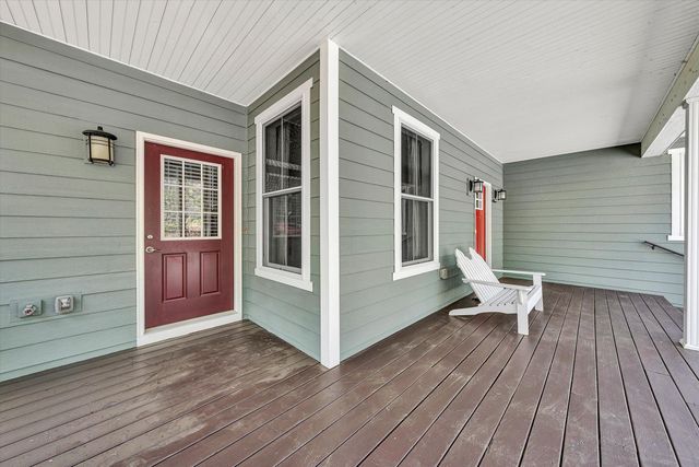 1307 Lakefield DR, Huddleston, VA 24104