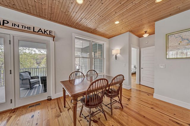 1307 Lakefield DR, Huddleston, VA 24104