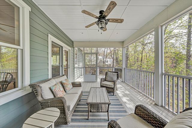 1307 Lakefield DR, Huddleston, VA 24104