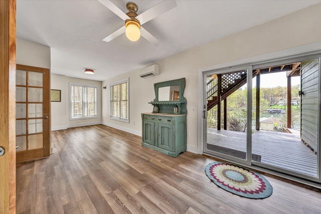 1307 Lakefield DR, Huddleston, VA 24104