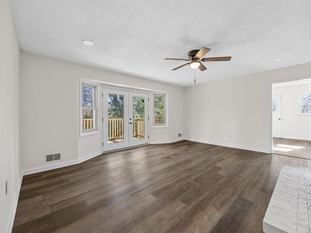 196 Ellington Drive, Spartanburg, SC 29301