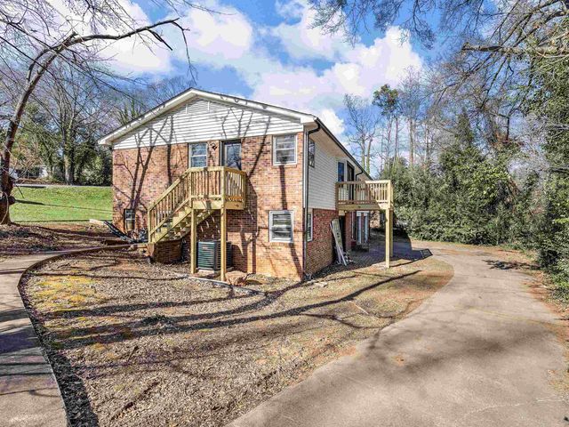 196 Ellington Drive, Spartanburg, SC 29301