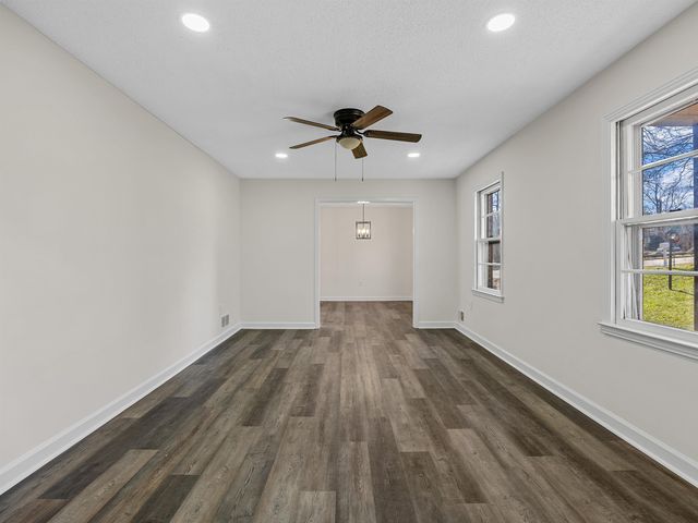 196 Ellington Drive, Spartanburg, SC 29301