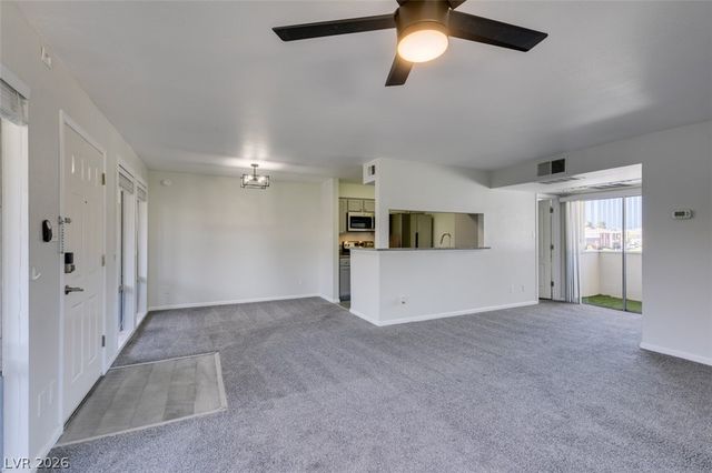 714 Oakmont Avenue 1104, Las Vegas, NV 89109